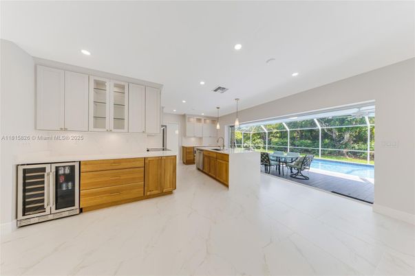 Dining room, Interior, Kitchen, Marble, Pendant Lights, Recessed Lighting, Stainless Steel Appliances