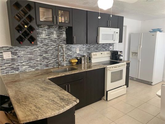 Interior, Kitchen, Pendant Lights