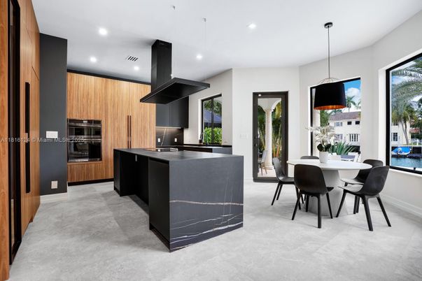 Dining room, Interior, Kitchen, Pendant Lights, Recessed Lighting