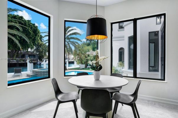 Dining room, Interior, Pendant Lights