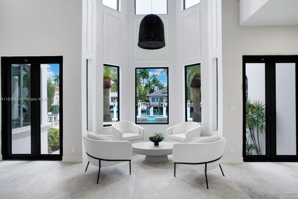 Interior, Living room, Pendant Lights