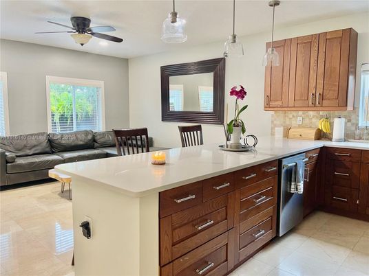 Dining room, Interior, Kitchen, Pendant Lights, Recessed Lighting