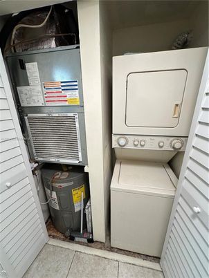 Interior, Utility Closets, Washer