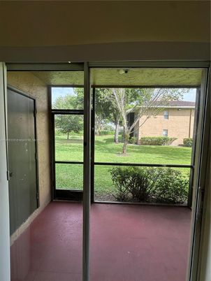 Empty room, Interior, Sun Room