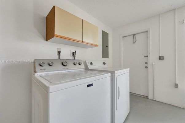 Interior, Utility Closets, Washer