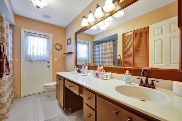 Bathroom, Dual Sink Vanities, Glass Shower, Interior
