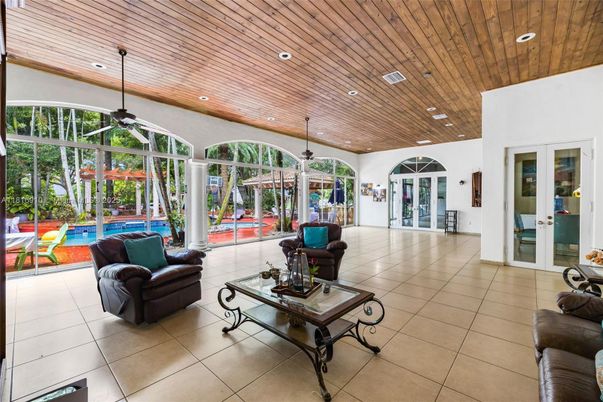 Interior, Living room, Recessed Lighting, Wooden Ceilings