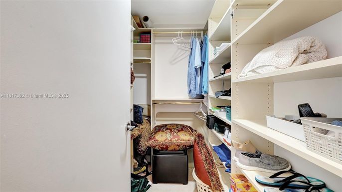 Interior, Walk-in Closets