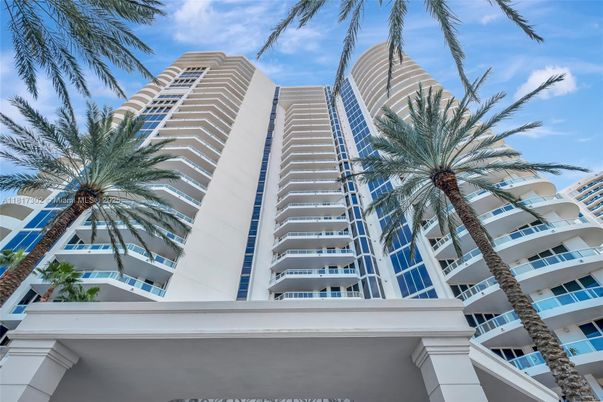 Exterior, Facade, Condo Building