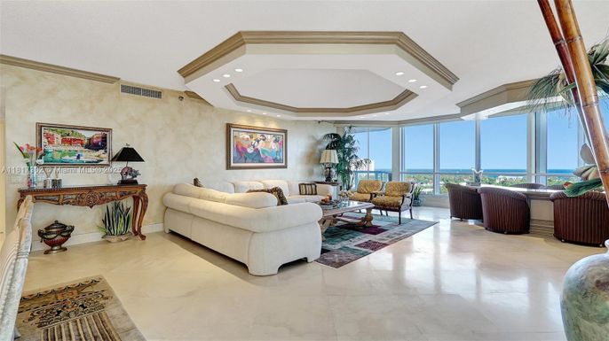 Interior, Living room, Recessed Lighting, Water