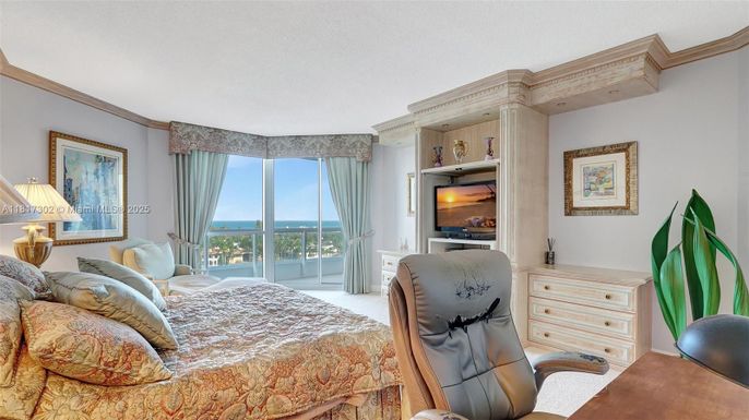 Bedroom, Home Office, Interior, Water