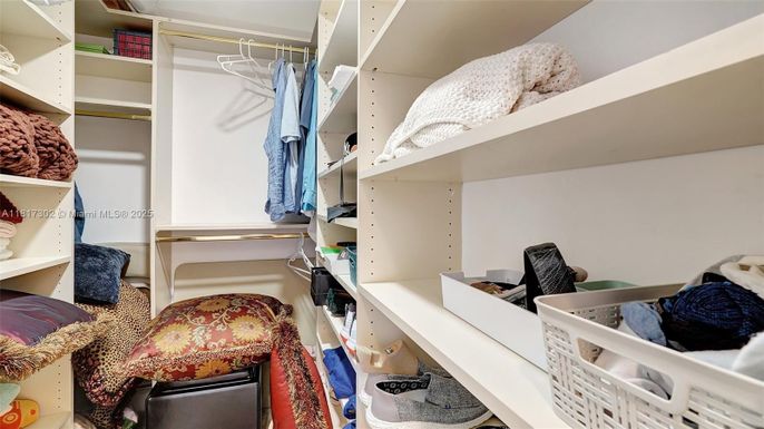 Interior, Walk-in Closets