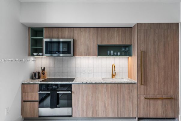 Interior, Kitchen, Stainless Steel Appliances