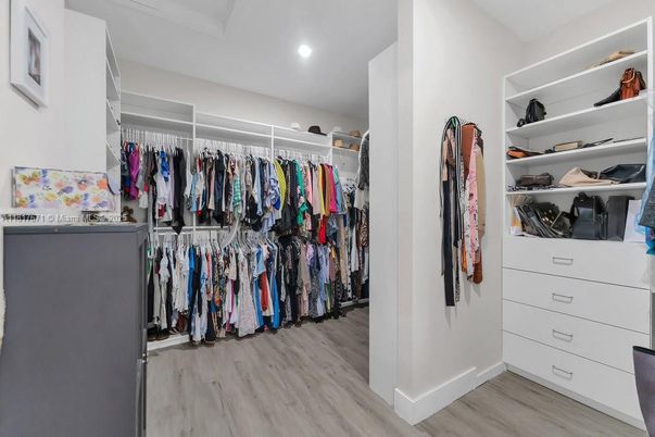 Interior, Recessed Lighting, Walk-in Closets, Wood Texture Flooring