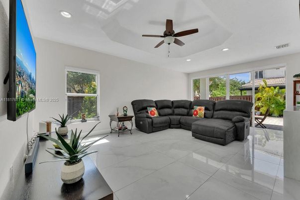 Interior, Living room, Marble, Recessed Lighting