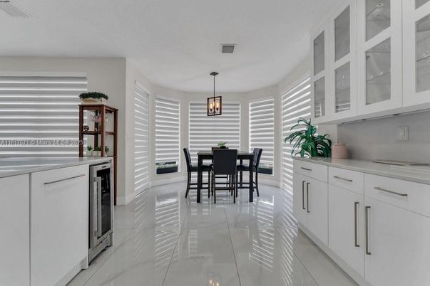 Dining room, Interior, Pendant Lights