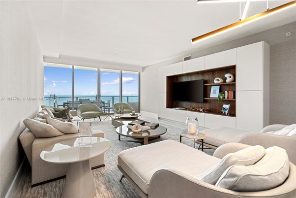 Interior, Living room, Recessed Lighting, Water