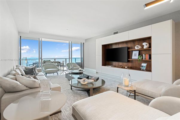 Interior, Living room, Recessed Lighting, Water