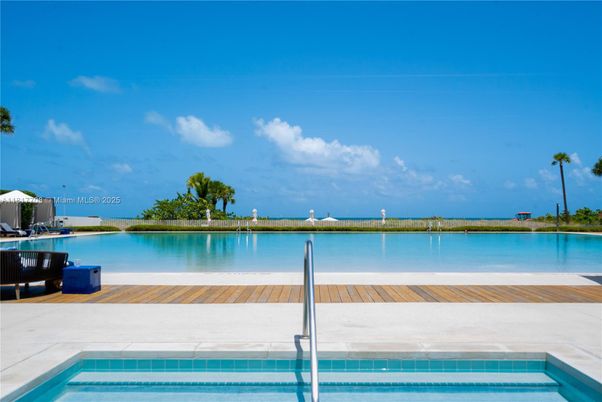 Exterior, Pool, Water