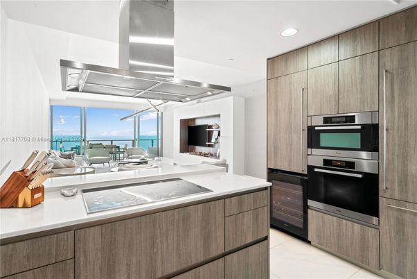 Interior, Kitchen, Recessed Lighting, Stainless Steel Appliances, Water