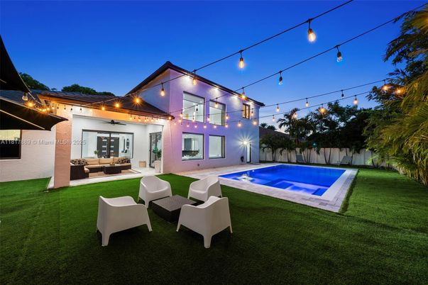 Backyard, Exterior, Pool