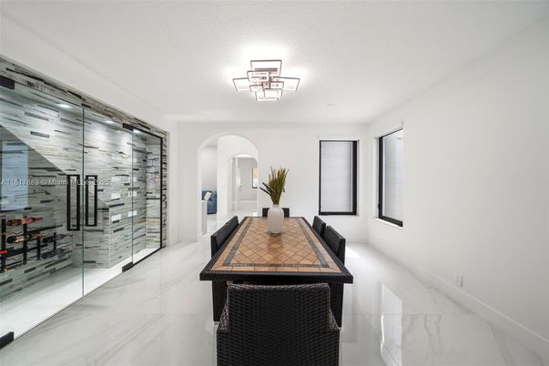 Interior, Marble, Wine Storage