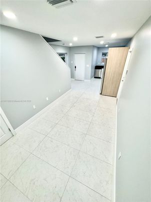 Empty room, Interior, Kitchen, Marble, Recessed Lighting