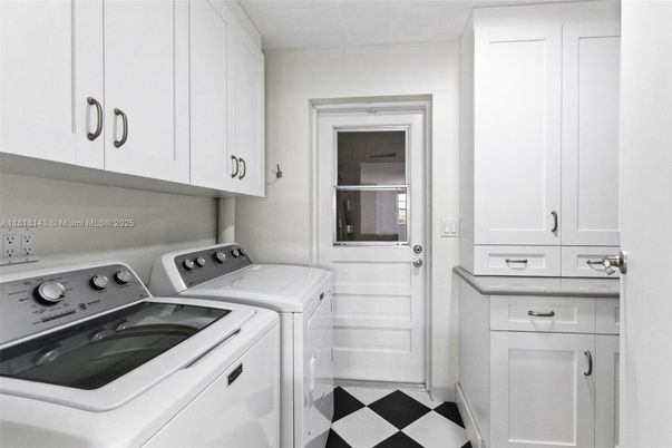 Interior, Washer