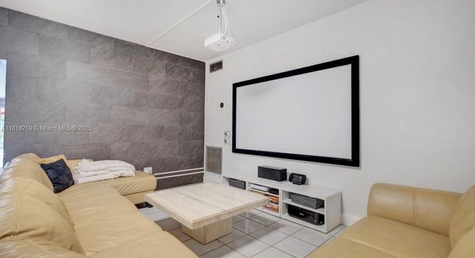 Interior, Living room, Projection Screen