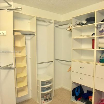 Interior, Walk-in Closets