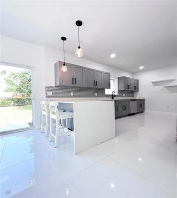 Interior, Kitchen, Pendant Lights, Recessed Lighting