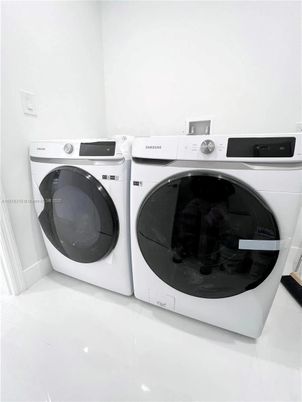 Interior, Washer