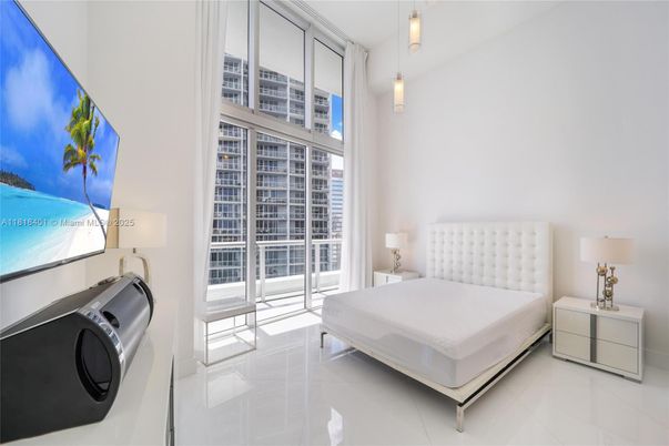Bedroom, Interior, Pendant Lights