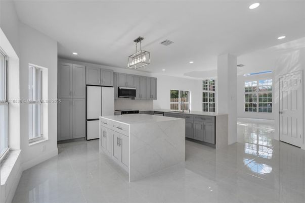 Interior, Kitchen, Pendant Lights, Recessed Lighting