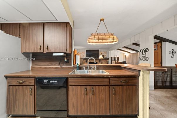 Interior, Kitchen, Pendant Lights