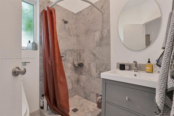 Bathroom, Interior, Marble Walls