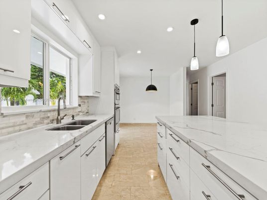 Interior, Kitchen, Pendant Lights, Recessed Lighting