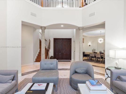 Dining room, Interior, Living room, Pendant Lights, Recessed Lighting