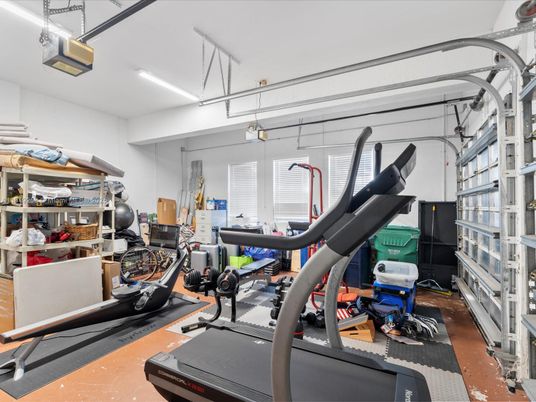Fitness Equipment, Interior, Recessed Lighting