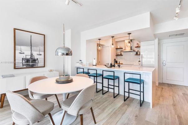 Dining room, Interior, Kitchen, Pendant Lights, Wood Texture Flooring