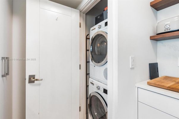 Interior, Utility Closets, Washer