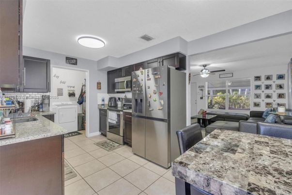 Interior, Kitchen, Living room