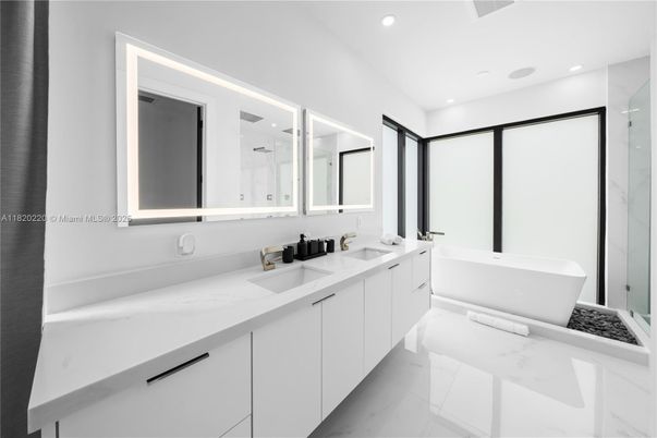 Bathroom, Dual Sink Vanities, Free Standing Baths, Interior, Marble, Marble Walls, Recessed Lighting
