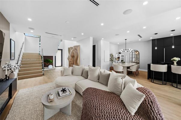Dining room, Interior, Living room, Pendant Lights, Recessed Lighting, Wood Texture Flooring