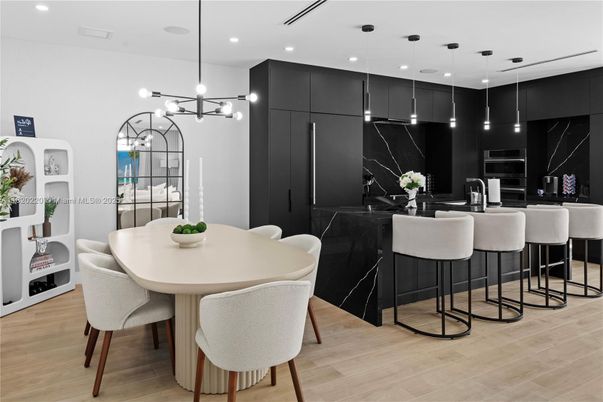 Dining room, Interior, Kitchen, Pendant Lights, Recessed Lighting, Wood Texture Flooring