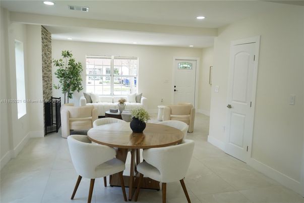 Dining room, Interior, Living room, Recessed Lighting
