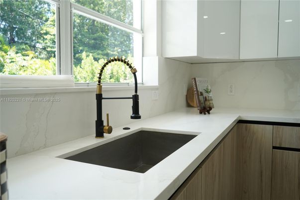 Interior, Kitchen, Marble Walls