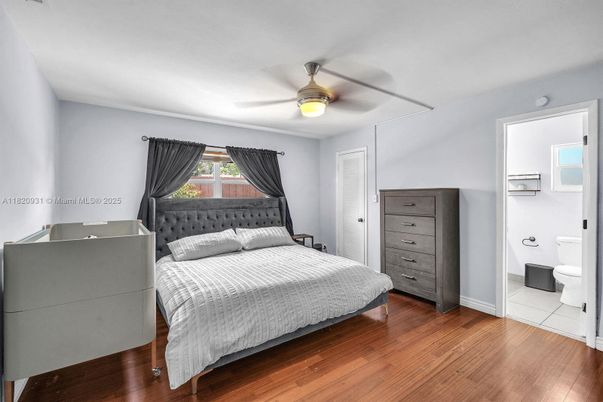 Bathroom, Bedroom, Interior, Wood Texture Flooring
