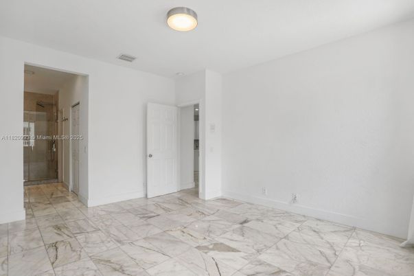 Empty room, Interior, Marble