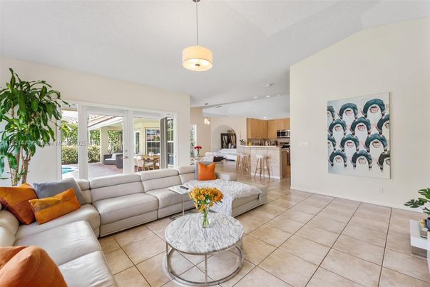 Dining room, Interior, Kitchen, Living room, Pendant Lights, Recessed Lighting
